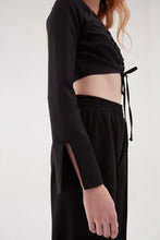 H&M Pleated Crop Blouse Black - BEAUTY BAR