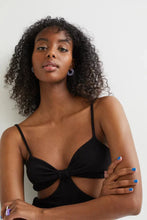 H&M Crinkled Cut-Out Top Black - BEAUTY BAR